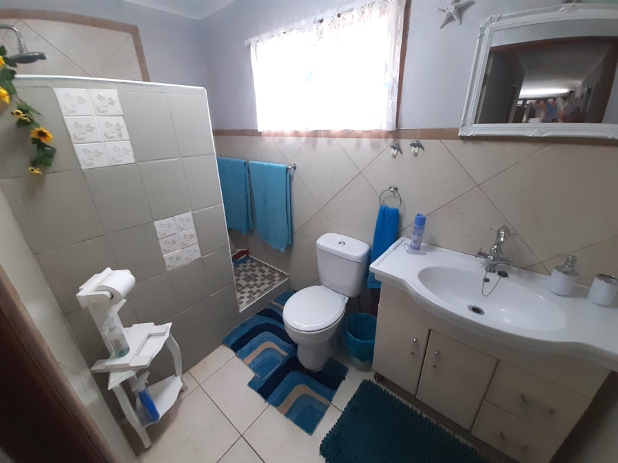 4 Bedroom Property for Sale in Aston Bay Eastern Cape